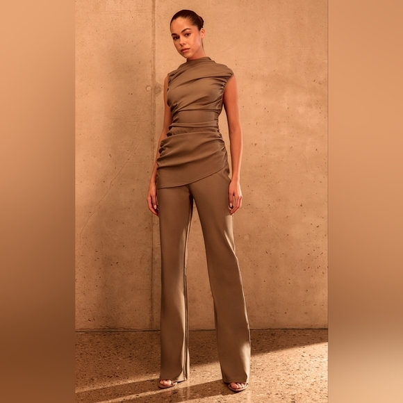 PrettyLittleThing Dresses & Skirts - PLT Label Dark Taupe Tailored Extreme Ruched Asymmetric Top Size 12